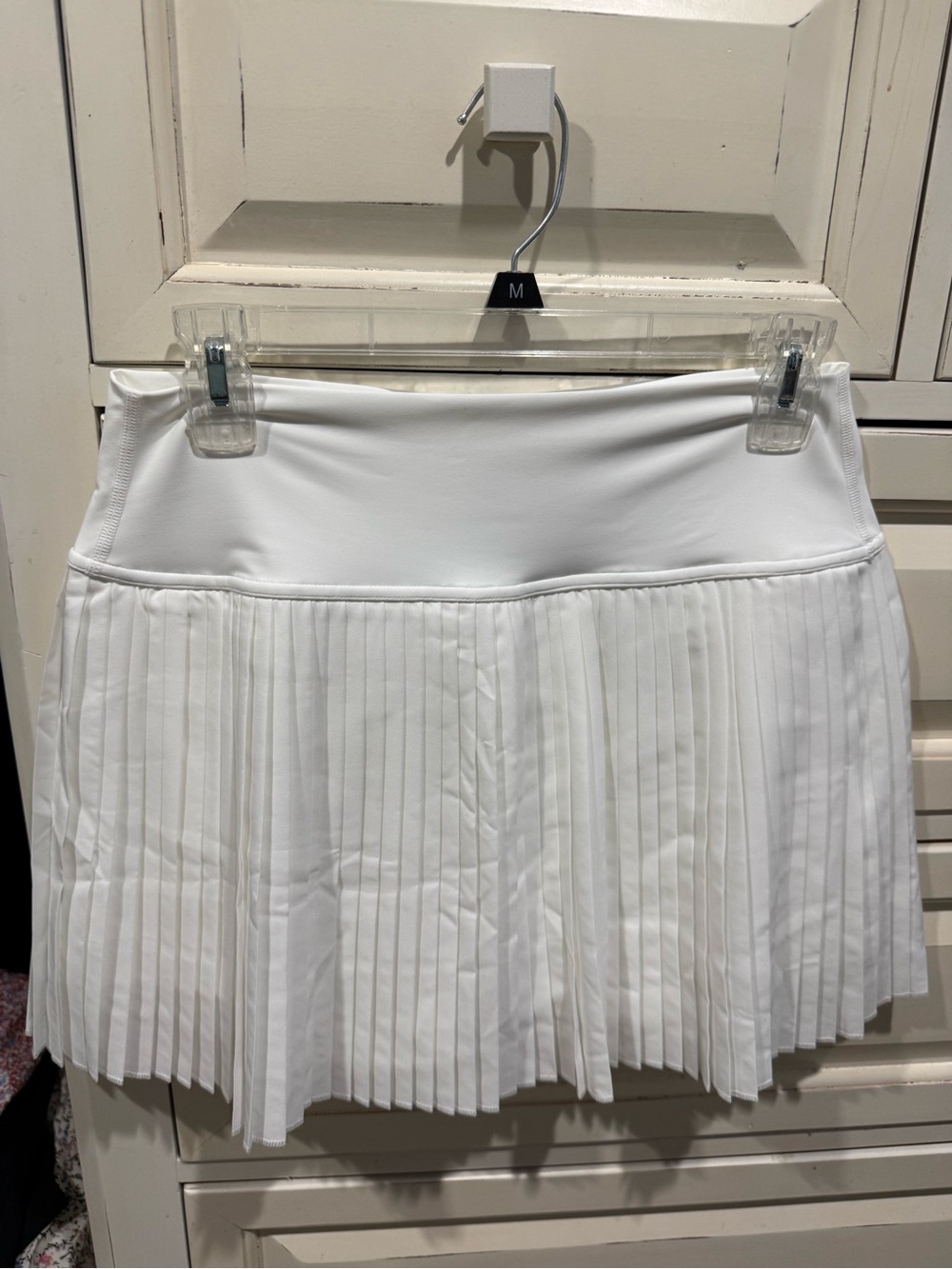 Women's White Pleated Tennis Skirt with Stretch Waistband
